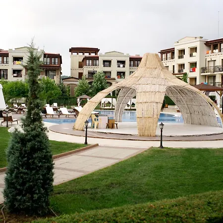 Lucky In Kavatsi Area 索佐波尔
